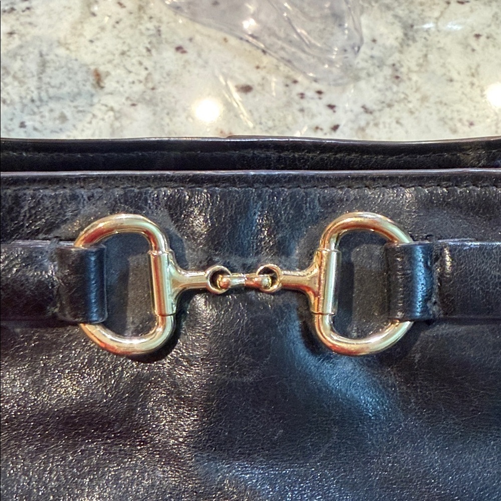 ANTONIO MELANI Elegant Black Leather Handbag - Picture 4 of 8